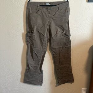 Size 12 regular women’s Kuhl cargo pants